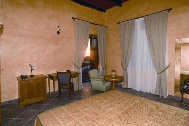 בריאטיקו Hotel Palazzo Marzano חדר תמונה