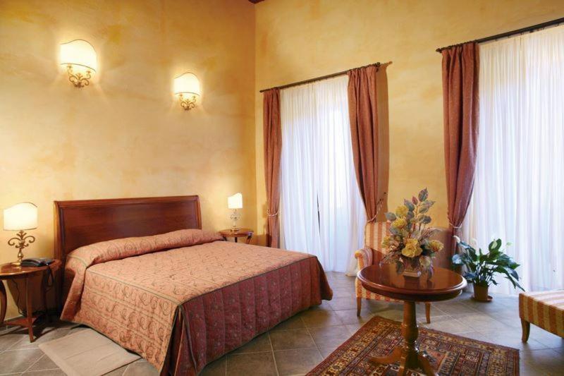 בריאטיקו Hotel Palazzo Marzano חדר תמונה